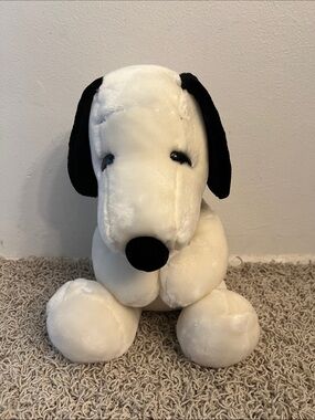 Vintage Snoopy Plush White and Black Puppy Dog Toy Stuffed Animal Plushie Doll